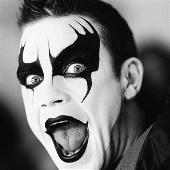 Disco de Robbie Williams: “Let Me Entertain You (The Bizzarro Mix)”